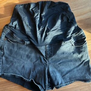Maternity Black Jean Shorts - 4inch inseam